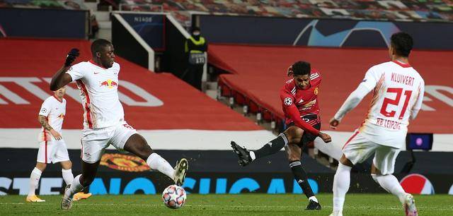  莱比锡红牛锋线全面开花，客场作战斩获关键胜利